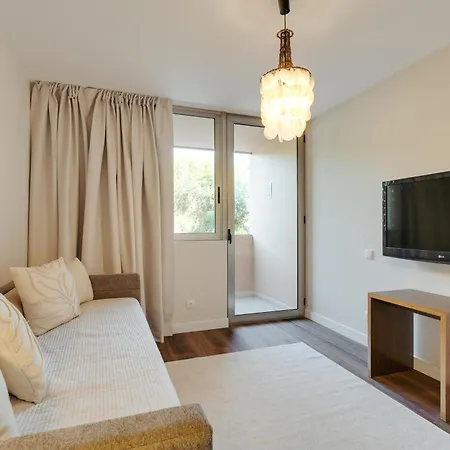 Salgados Premium By Da'home * Guia (Faro)